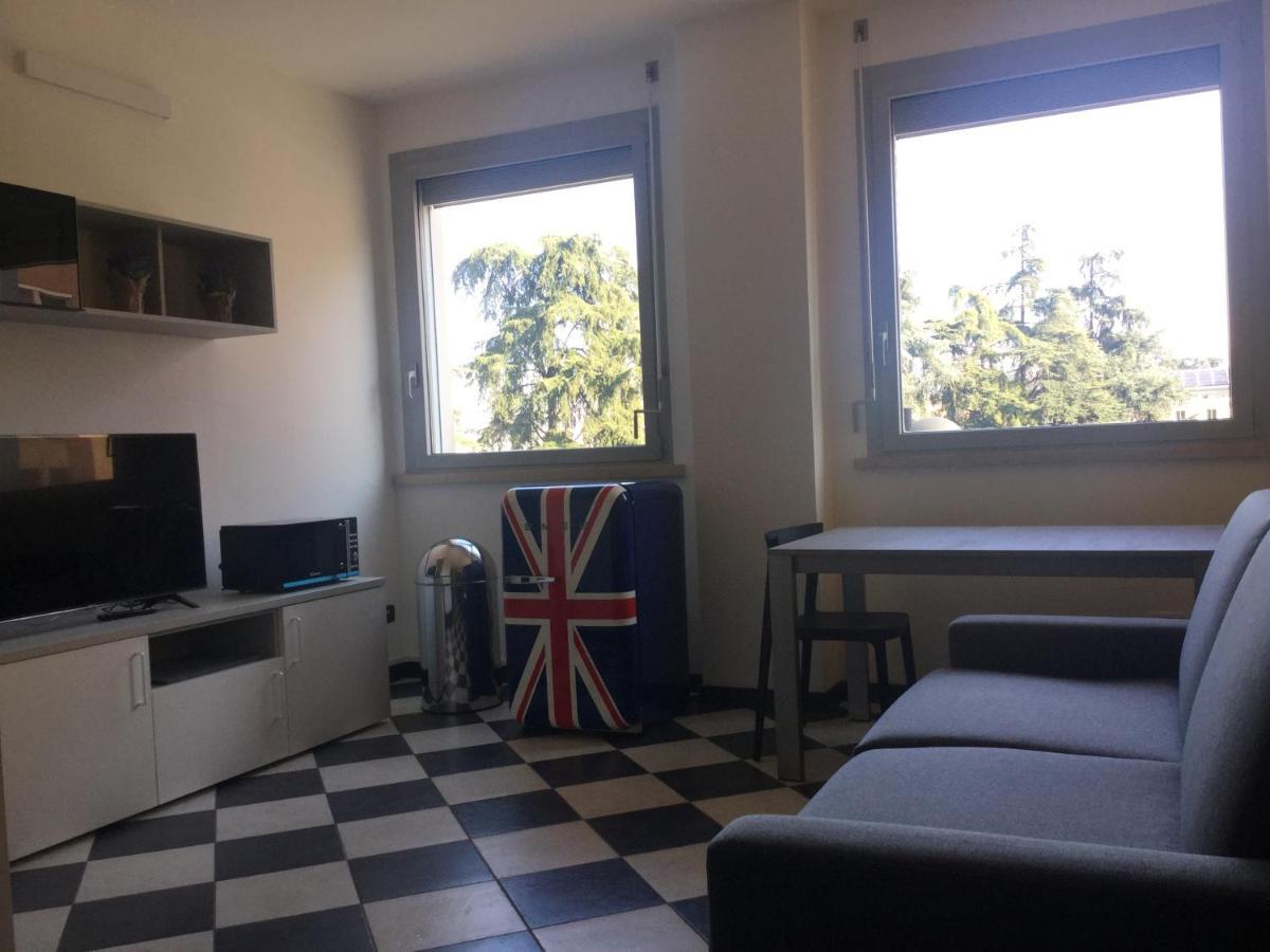 Sub14 Suite Con 2 Camere Da Letto Grandi Reggio Emilia Exterior foto